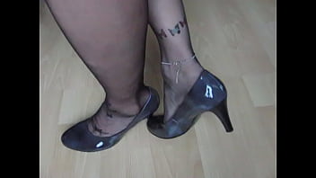 patent leather pumps, nylons and anklet, shoeplay and dangling by Isabelle-Sandrine