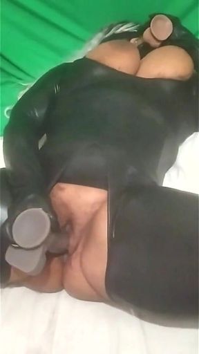 Horny Enjoying My Dildos