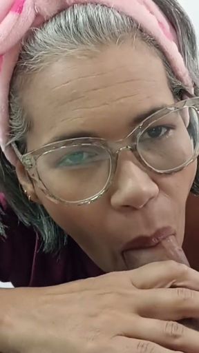 Before we go to the party, I'm going to give you an amazing blowjob.   Clip 2