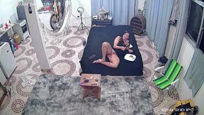 camera caseira fragata minha mulher mostrando o cu e a buceta