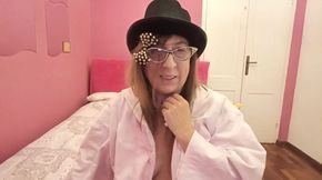 Veronica Rossi Official - Hairbrush Masturbation