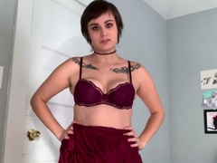 Amateur Webcam Teen Flashes Masturbates