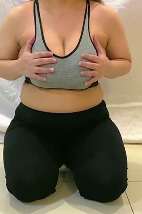 Big Tits MILF Playing with Her Big Nipples and Big Boobs