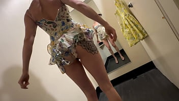 Private Dressing Room Cumshot Blowjob