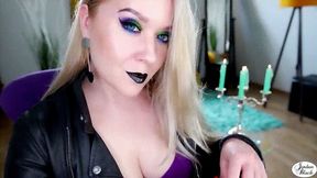 Marlboro Red with black glossy lips [1080p, wmv]