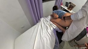 Orthopedic doctor examined the patient in the wrong places.