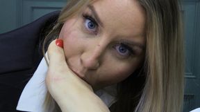 Work Bitch Irish Essie gives intern Karlie Simon a lesson in foot domination WMV