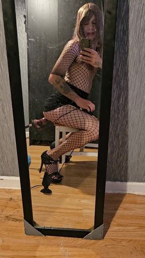 Sissy s69sh