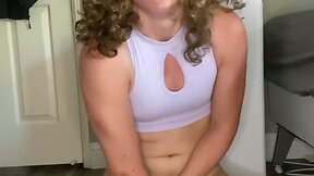 Workout and cumshot in nike pros