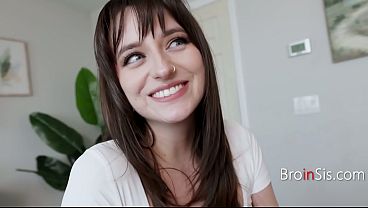 Is This Weird? Cum On My Face And We'_ll See! (Stepsis)