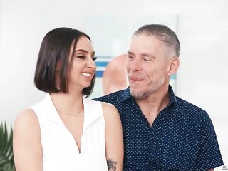 A Pair's Glad / Brazzers/ Go into XVPROMO