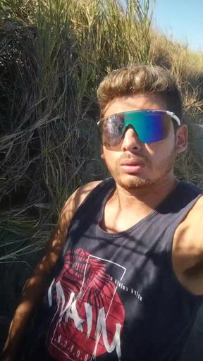 Masturbating in the Sea Outdoors - 1 part