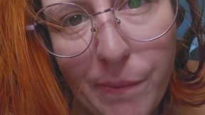 Giantess analyses and vores you