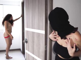 Buglar breaks into my abode, see me getting bare and resolve to screw me hard