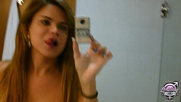 Trans pornstar Hilda Brazil selfie video on the mirror in my hotel room