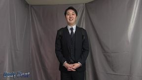 爽やかフレッシュなスーツリーマン君が超飛距離の濃厚ザーメンをぶっ放し！！