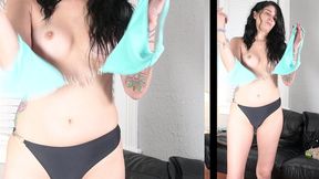 jazmin💋 modeling a two tone bikini👙 for us