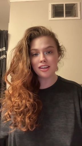 Loving Girlfriend Teases You at Work
