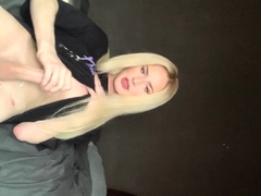 Brunette Tranny jerking in hard dick in solo Webcam