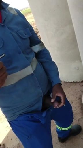 Before Heading Home, the Worker Gets a Quickie at the Construction Site.