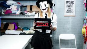 Perky Hannah's big cock action