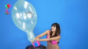 Emiko Debuts Machine Popping Halloween Balloons 4K (3840x2160)