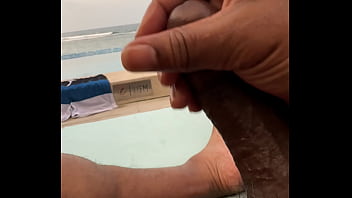 Rubbing one out in the Maldives