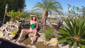 Larena Poses Nude in the Sun