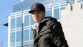 James Olsen Unleashed: Bulging Muscles Fiery Passion in Steamy Solo Action – Gay XXX