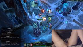 Nerdyluna98 Plays League of Legends While Using a Vibrator for Clitoral Pleasure