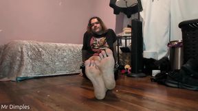 Post-workout Feet and Ass JOI!