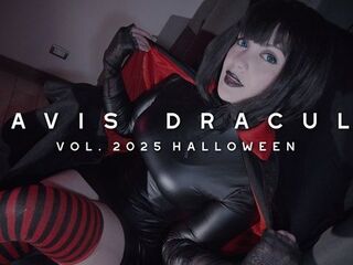 Mavis Dracula (Vol. 5) (Halloween) - Emo chick in constricted leather suit intensive screw - Pleasing Darling