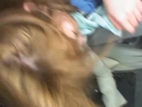 Hen Hunting Woman Receptionist Working 10 Car [shop]