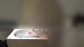 Lie in the bathtub and relax
