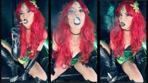 Poison ivy cosplay smoking 2 Marlboro 100 at once