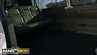 Hot - Curvy Headbanging Brunette Roxxi Blair Takes Dick From Debonair Stranger In Dank Van