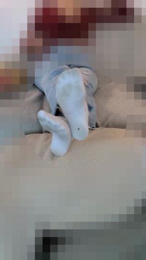 Censored Feet Igno - Als Beta verdienst du nur meine Füße!