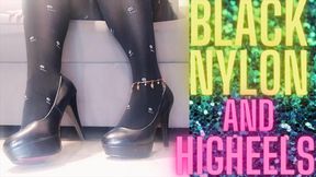 (31) FEET FETISH, BLACK NYLON AND HIGHEELS