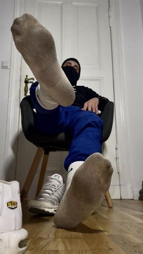 POV: du kniest vor deinem Gott