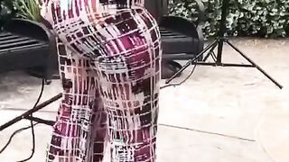 EBONY PHAT BOOTY