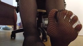 POV: You are under Violet's desk while she is wearing fishnets