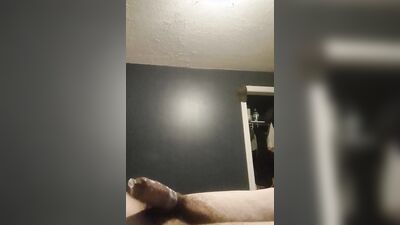 Eyaculando en el condon