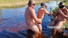 dhihotwife casada arrombada por dois comedores na frente do marido corno