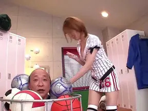 Sizzling Tsubasa Amami Delivers Rimjob & Footjob Ecstasy in Locker Room