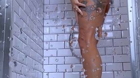 voici la suite de la douche, comme je te l’avais promis