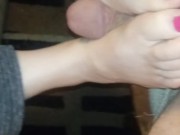 Footfuck cumshot