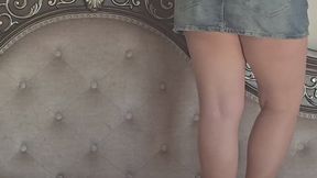 Pisoteando mi esclavo hasta dejarlo sin aire