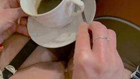 Exposed in a caf&#x00E9;