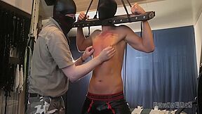 Boundlads - Flogging A Kinky Dude 28 Min