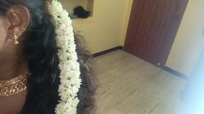 Housewife Saree Show